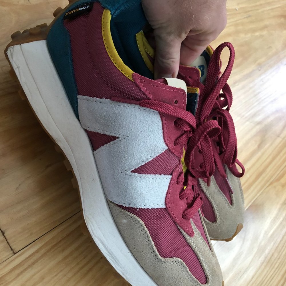 New Balance 327 Mens Size 10 Maroon and Tan - Picture 3 of 3